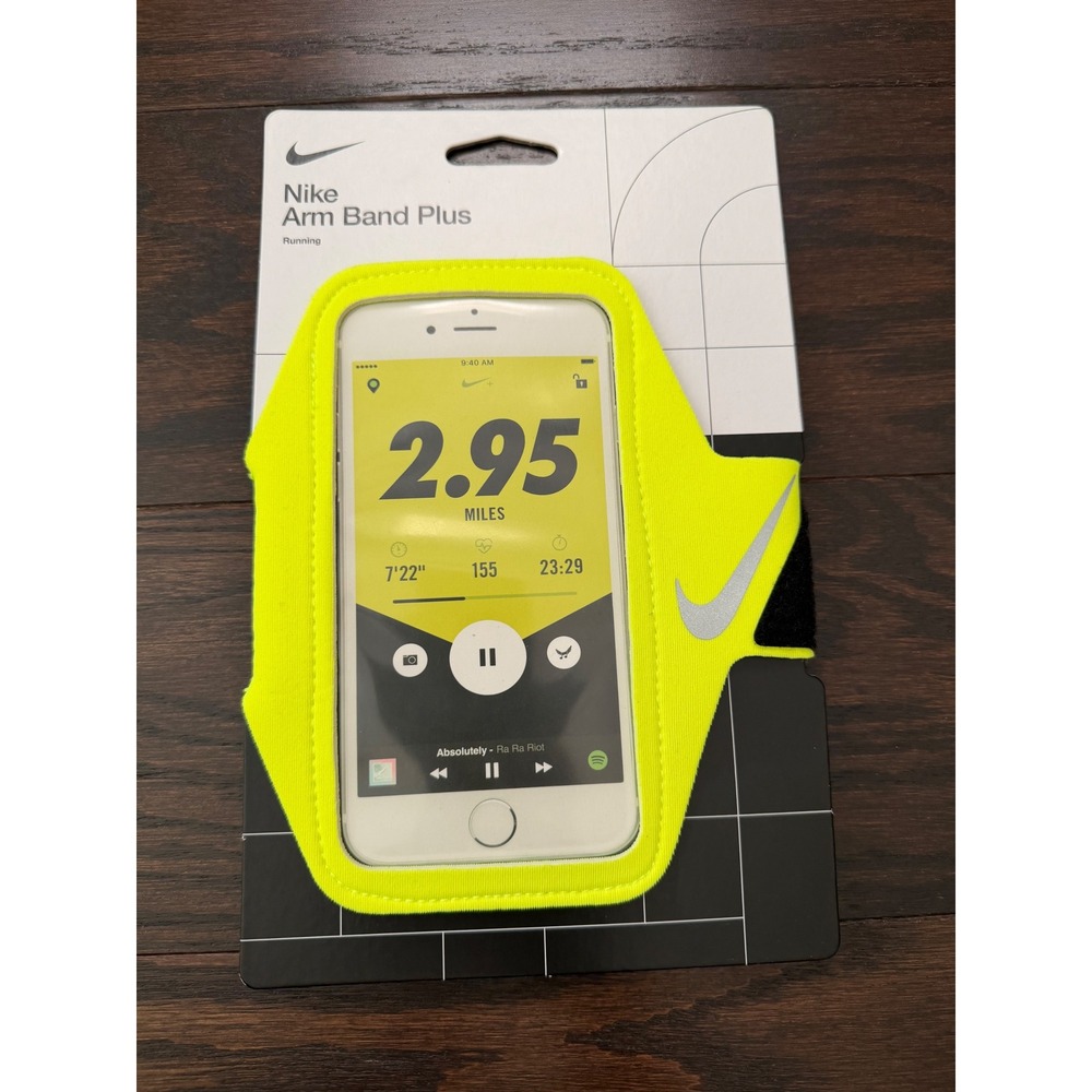 Nike Arm Band Plus Running Phone Case Volt Yellow N2001288719OS